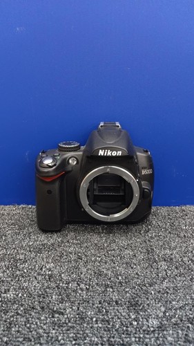 Nikon d5000 slr - d5000, body