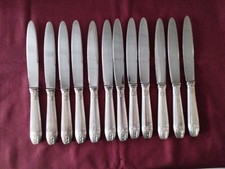 12 Couteaux de table métal