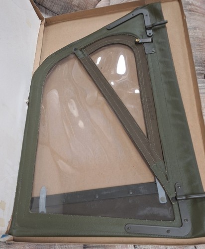 Unimog 404 canvas nos - 404, green