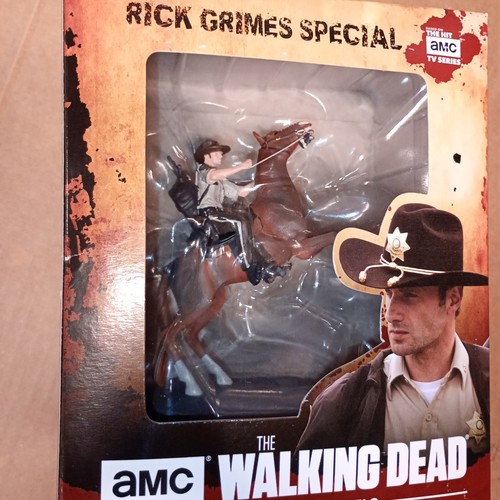 Eaglemoss figurine walking - -,
