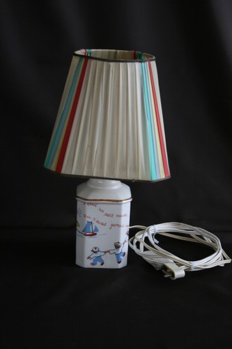Lampe ancienne pied en - -,