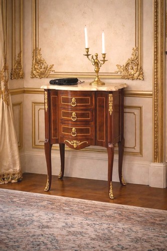 Magnifique petite commode - magnifique,