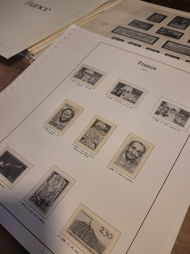 Lot pages album - 20,