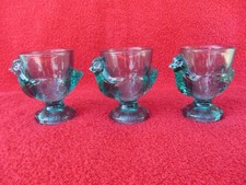 Coquetier verre moulé poule