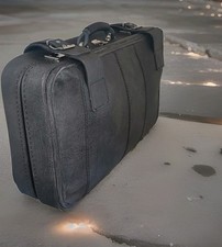 Valise En Cuir, 67 x 37 cm