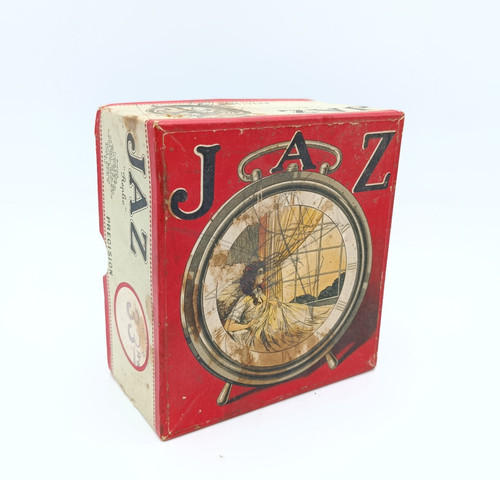 Ancienne boîte vide - , carton