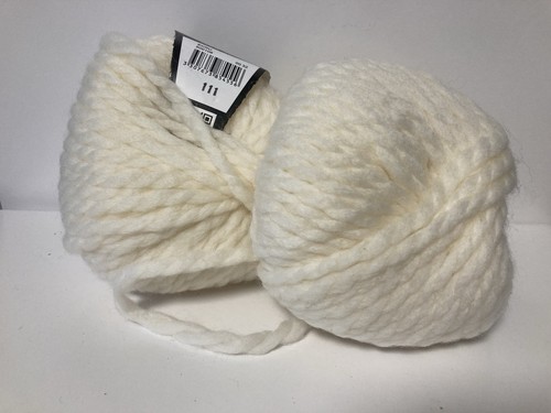 Lot pelotes de laine - lot,