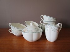 Villeroy & Boch Mettlach Coffee/Tea Set Model Cesto Floral Decor