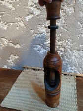 Bouchonneuse ancienne bois -