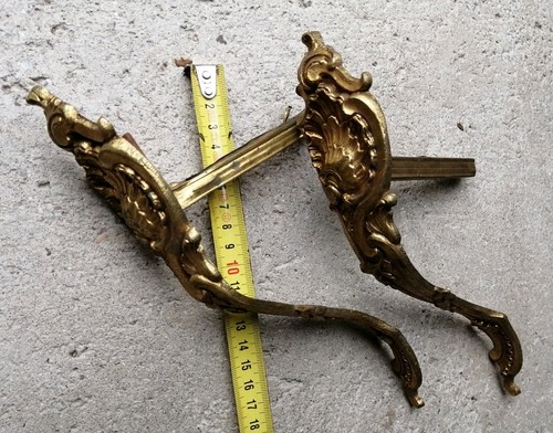 Ancienne paire d - e4-, 'embrases