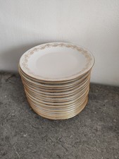 18 Gold Porcelain Plates. FD CHAUVIGNY. Great condition. Vintage, 60s