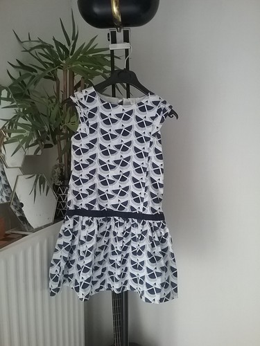Jolie robe pour fille - jolie,