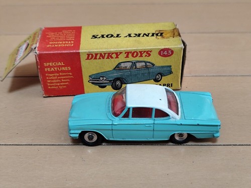 Dinky toys 143 ford - ford, capri