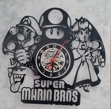 SUPER MARIO BROSS VINYL WALL CLOCK ON LP 33