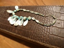 VINTAGE Collier en coquillages