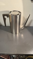 arne jacobsen Shelton Stainless Steel Coffee Pot Cylinda Mcm
