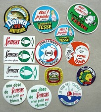 lot 14 AUTOCOLLANT / STICKER