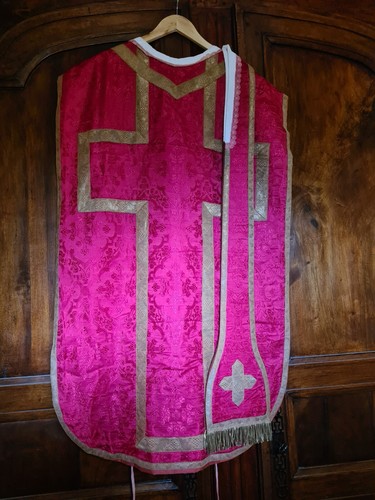 Chasuble ancienne - chasuble,