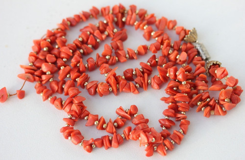 Collier corail brut - de,