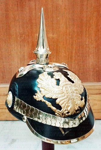 Casque allemand pickelhaube - allemand,