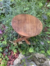 petit tabouret en bois