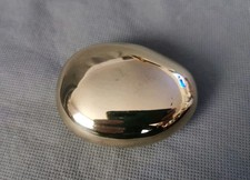 Galet décapsuleur en bronze