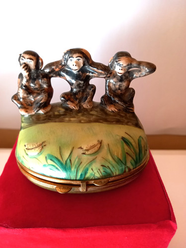 Limoges boite pilule - limoges,