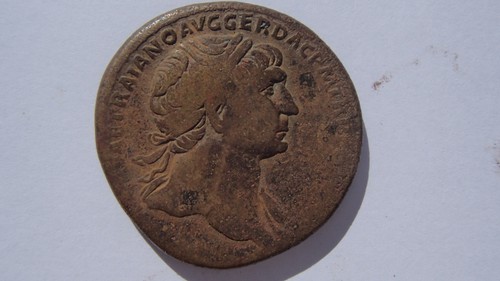 Pièce monnaie romaine - de,