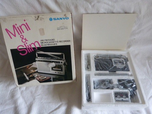 Sanyo mini slim fm radio - slim,