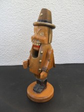 CASSE NOISETTE EN BOIS ART POPULAIRE PERSONNE ALLEMAND AUTRICHIEN CHASSEUR FUSIL