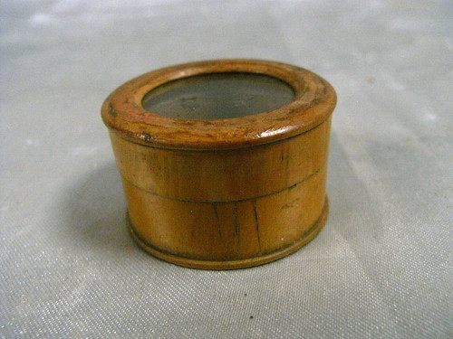 Ancienne petite boite - 🇫🇷,
