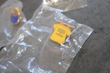 3 pins club med vintage