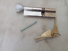 NEUF CYLINDRE DE SECURITE DE