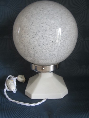 Ancienne lampe globe opaline - globe,