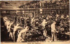 Old postcard Manufact. d'Armes et Cycles de St-ÉTIENNE - Atelier des Mraiseuses (210864)