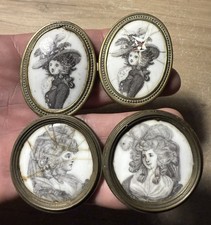 Poignées de meubles du XVIIIe