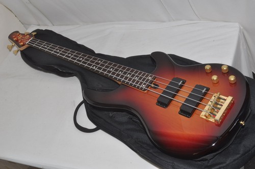 Guitare électrique active