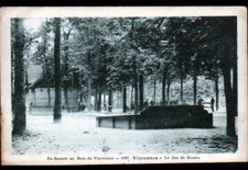 WOODS DE VINCENNES (94) BALL SET / PETANQUE part circa 1930