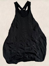 Robe Boule Noir froissée