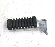 Repose pieds arriere droit