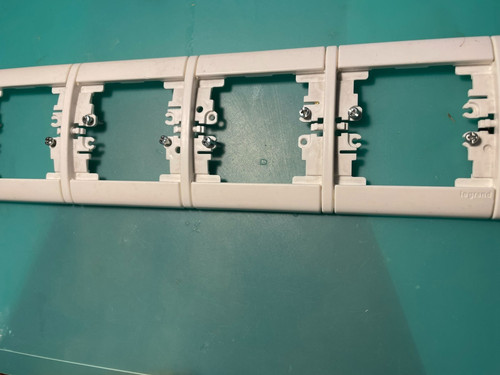 Legrand sagane opalis plaque - sagane,