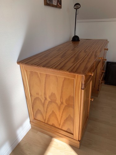 Bureau pin 1980 - bureau,