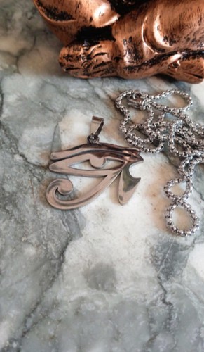 Collier pendentif œil - collier,