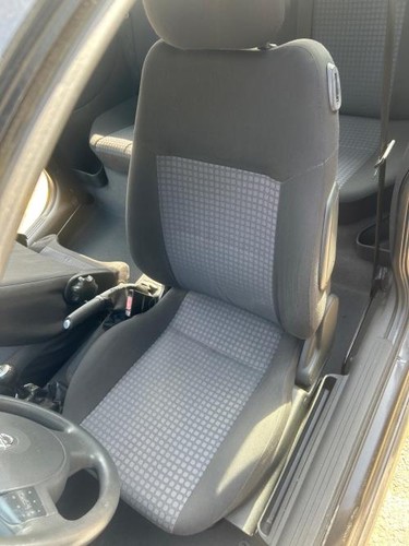 Siege avant gauche opel - opel, corsa