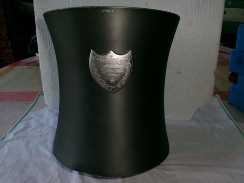 Rare seau champagne dom - a,