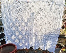 Nappe ancienne fait main crochet - 185 cm x 165 cm