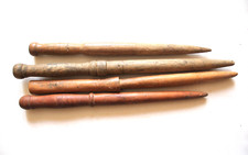 Lot de 4 piquets anciens en