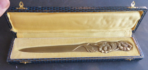 Superbe coupe papier bronze - superbe,