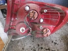 Feu arriere principal gauche