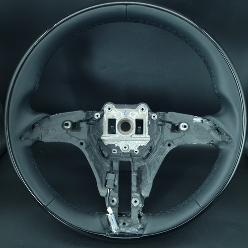 Cadre volant mercedes - cadre,